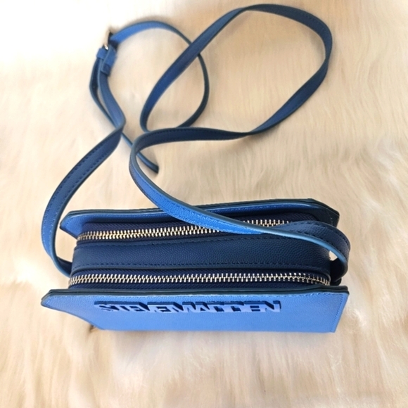 Steve Madden *Rare* Y2K Vintage Cirulean Blue Crossbody Bag - Picture 8 of 10